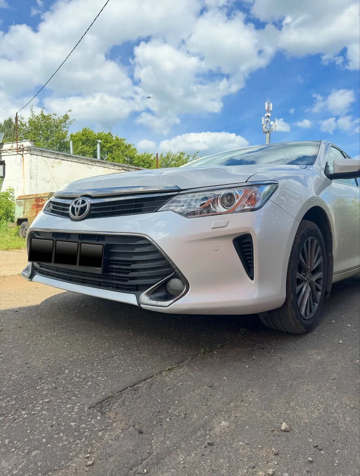 Toyota после покраски переднего бампера